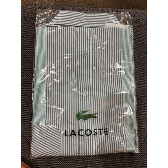 Lacoste Short Sleeve Button Down Men’s Dress Shirt With Pocket Size 44 NWT! - Picture 3 of 3
